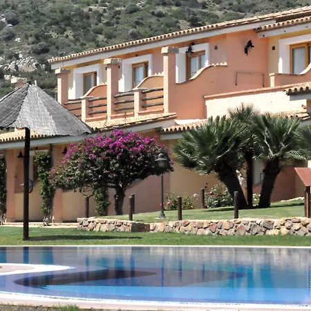 Ξενοδοχείο Su Giganti 3*