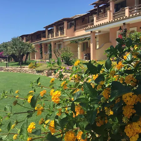 Su Giganti Ξενοδοχείο 3*