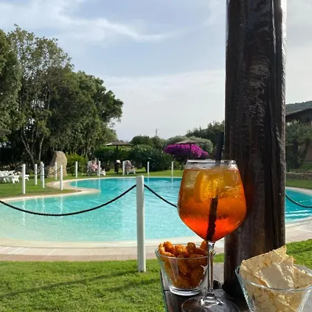 Su Giganti Ξενοδοχείο 3*