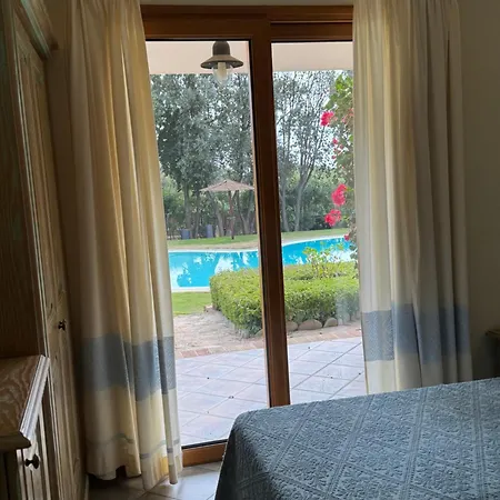 Su Giganti Ξενοδοχείο 3*