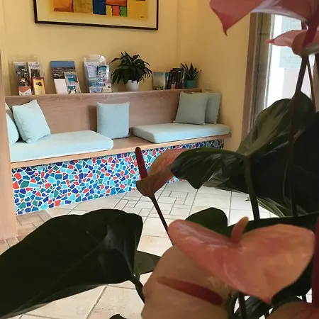 Hotel Su Giganti 3*